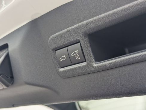 New 2026 Subaru Solterra Premium image 29