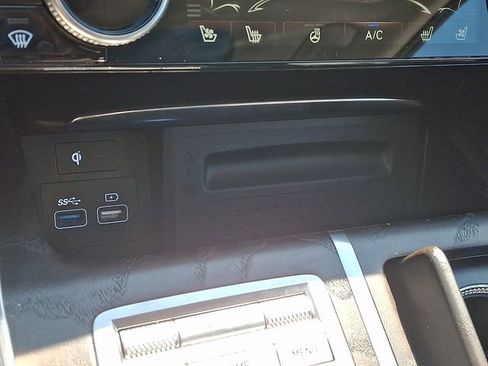 Used 2024 Genesis GV80 3.5T AWD/4WD image 30
