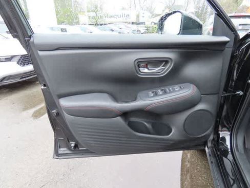 Certified 2025 Honda HR-V Sport image 16