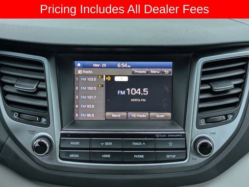 Used 2018 Hyundai Tucson SEL FWD image 18