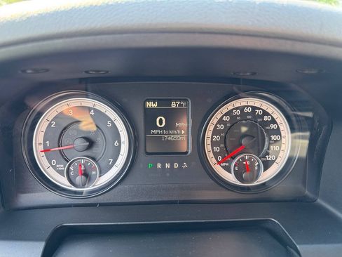 Used 2014 RAM 1500 Express w/ Black Ram 1500 Express Group AWD/4WD image 16