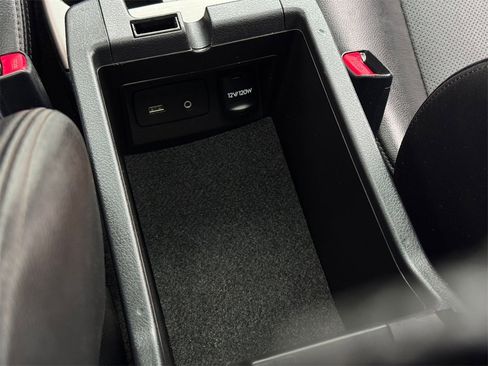 Used 2013 Subaru Outback 2.5i Limited w/ Moonroof Pkg image 26