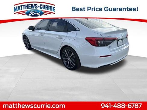 Used 2024 Honda Civic Touring image 6