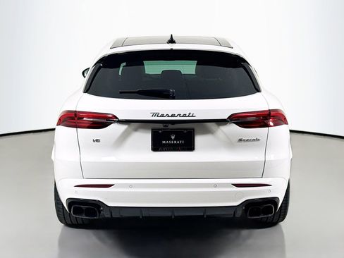 New 2026 Maserati Grecale Modena image 7