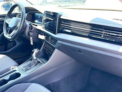 Used 2025 Volkswagen Jetta S FWD image 22