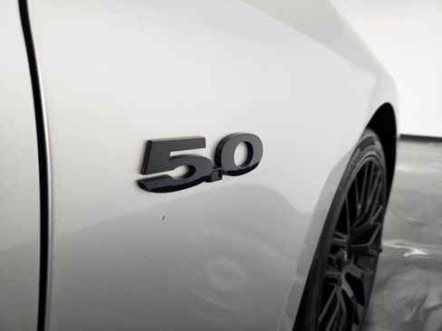 Used 2018 Ford Mustang GT Premium w/ GT Performance Package RWD image 20