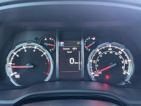 Used 2021 Toyota 4Runner Venture image 10