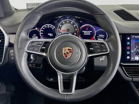 Used 2023 Porsche Cayenne Platinum Edition AWD/4WD image 17