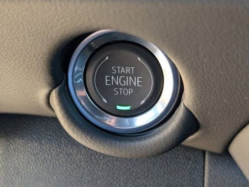 New 2026 Chevrolet Suburban LT w/ Comfort Package image 17