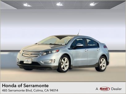 Used 2014 Chevrolet Volt w/ Enhanced Safety Package 2