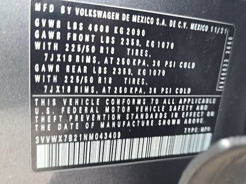 Used 2022 Volkswagen Taos SE AWD/4WD image 18