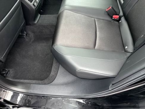 Used 2022 Honda Accord Sport image 18