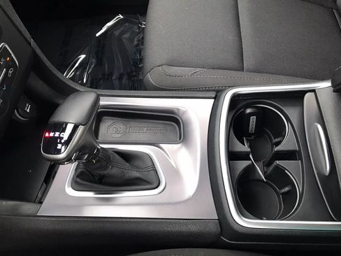 Used 2019 Dodge Charger SXT AWD/4WD image 29