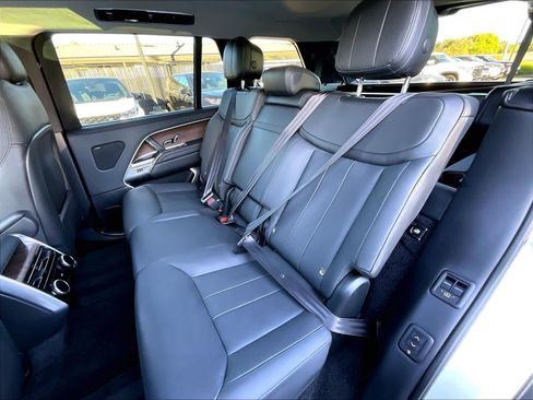 Used 2023 Land Rover Range Rover Long Wheelbase SE AWD/4WD image 29