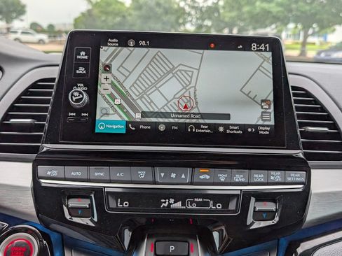 Used 2025 Honda Odyssey Touring image 7