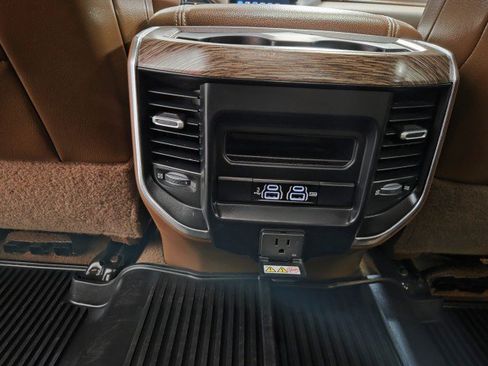 Used 2019 RAM 3500 Laramie AWD/4WD image 82