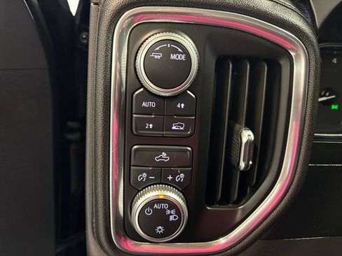 Used 2020 GMC Sierra 1500 SLE w/ SLE Value Package AWD/4WD image 22