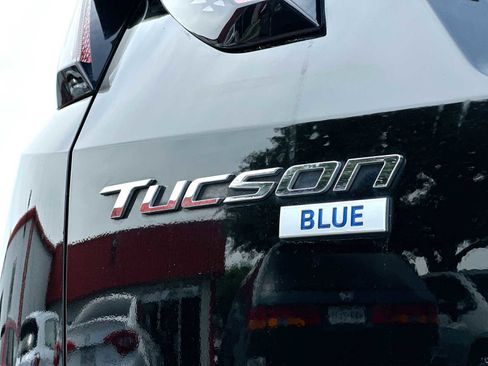 Used 2022 Hyundai Tucson Blue w/ Cargo Package AWD/4WD image 15
