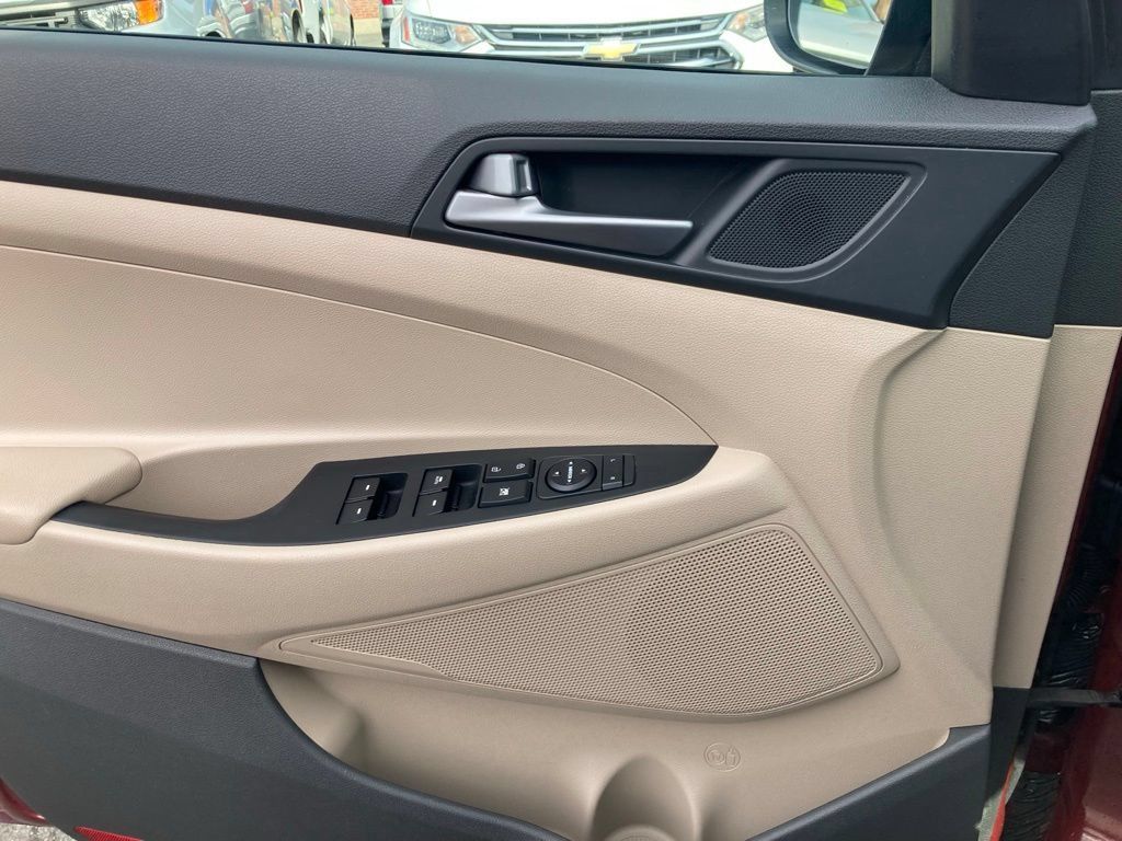 Used 2016 Hyundai Tucson Sport FWD image 20