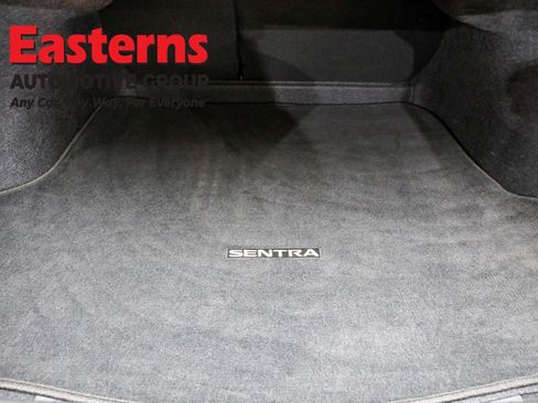 Used 2022 Nissan Sentra SV image 9