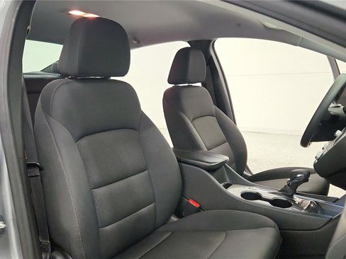 Used 2024 Chevrolet Malibu LT FWD image 37