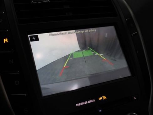 Used 2017 Lincoln MKC Reserve image 22