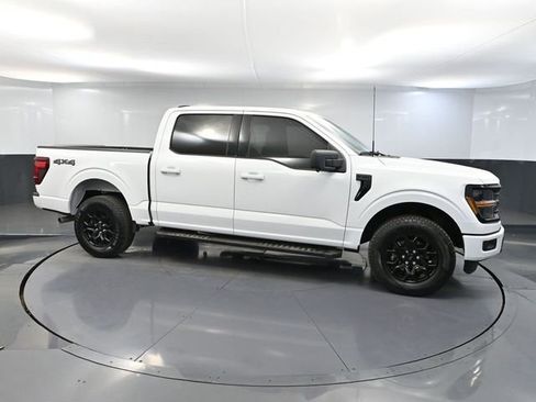 Used 2024 Ford F150 XLT w/ XLT Black Appearance Package image 4