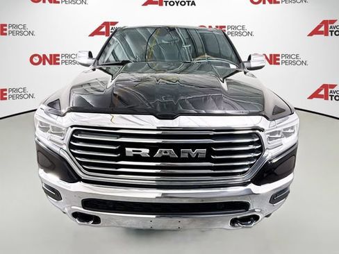 Used 2022 RAM 1500 Limited AWD/4WD image 2