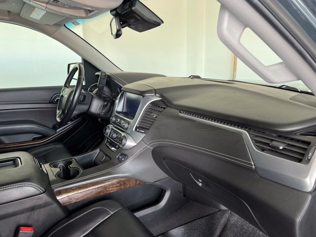 Used 2020 Chevrolet Suburban LT AWD/4WD image 29