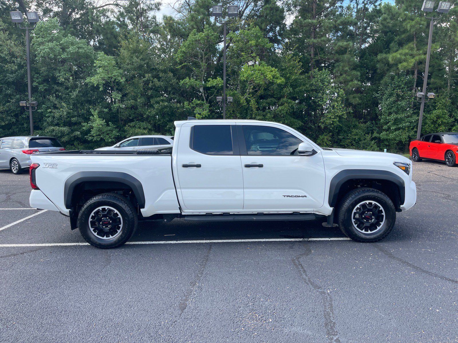 Used 2024 Toyota Tacoma TRD Off-Road AWD/4WD image 21