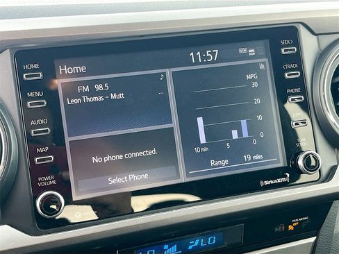 Used 2022 Toyota Tacoma SR5 image 15