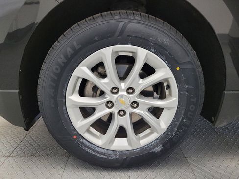 Used 2018 Chevrolet Equinox LT image 31