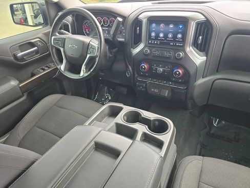 Used 2020 Chevrolet Silverado 1500 RST AWD/4WD image 35