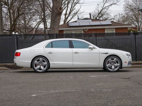 Used 2015 Bentley Flying Spur V8 image 15