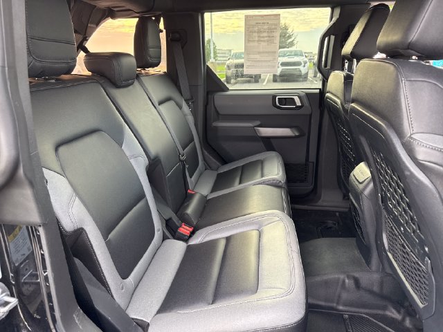 Used 2023 Ford Bronco Black Diamond AWD/4WD image 16