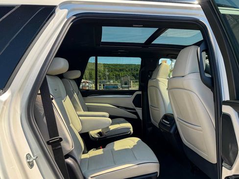 Used 2025 Cadillac Escalade Sport w/ LPO, ONYX Package AWD/4WD image 11