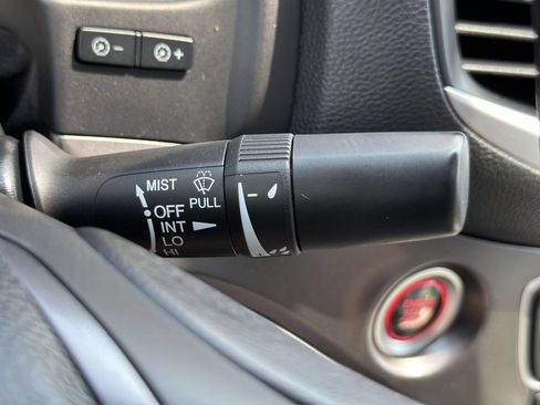 Used 2019 Honda Ridgeline RTL-T image 17