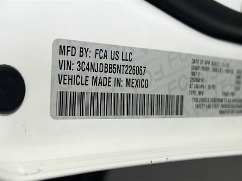 Used 2022 Jeep Compass Altitude w/ Convenience Group image 29