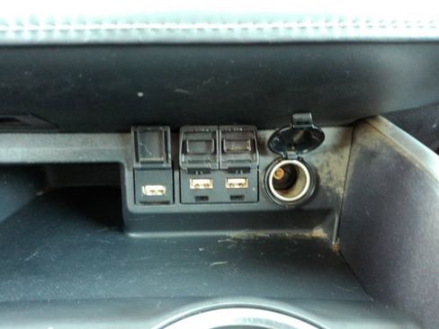 Used 2021 Toyota Highlander XLE image 52