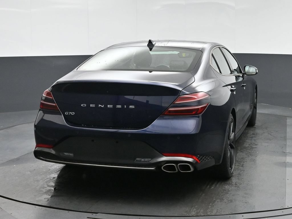 Used 2023 Genesis G70 2.0T w/ Sport Prestige Package RWD image 6