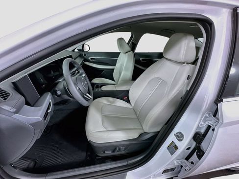 New 2026 Hyundai Sonata SEL FWD image 15