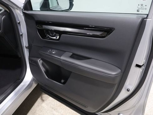 Used 2025 Honda CR-V EX-L image 26