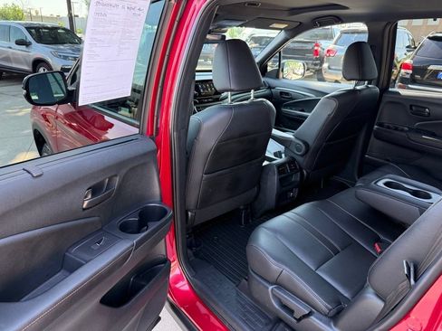 Used 2023 Honda Passport TrailSport image 23