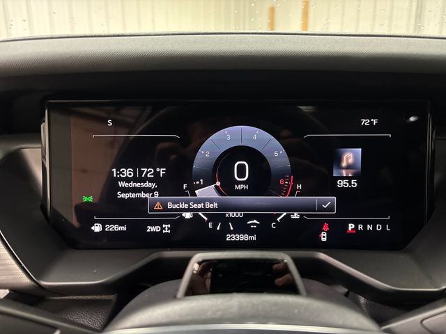 Used 2025 GMC Acadia AT4 w/ Super Cruise Package AWD/4WD image 15