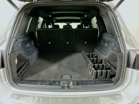 Used 2022 Mercedes-Benz GLB 35 AMG AMG GLB 35 image 29