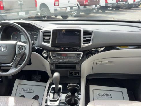 Used 2019 Honda Ridgeline RTL-E image 13