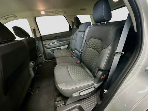 Used 2024 Nissan Pathfinder SV image 28