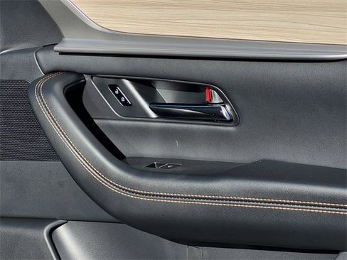 New 2026 MAZDA CX-90 Plug-In Hybrid w/ Preferred image 13