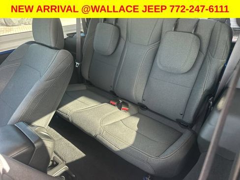 Certified 2025 Jeep Wrangler Sport AWD/4WD image 13