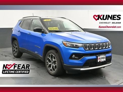 Used 2025 Jeep Compass Limited AWD/4WD image 1